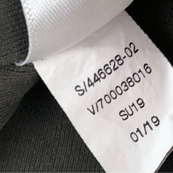 Athleta Excursion Hybrid 11”‎ Short - Picture 8 of 12